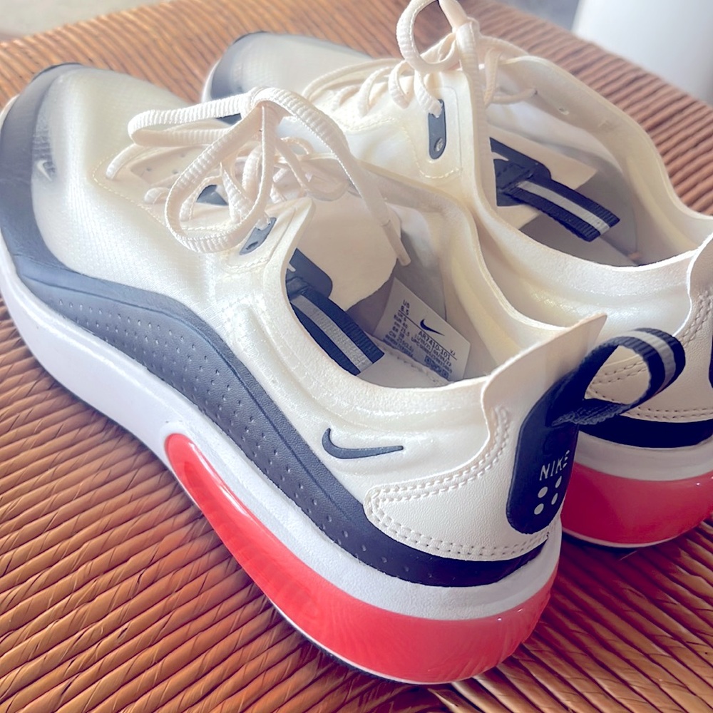 Nike shoes *like new*